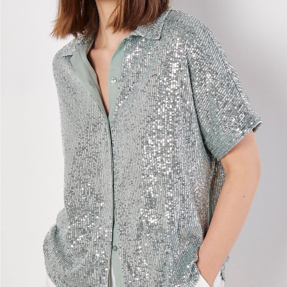 Apricot Silver Sequin Short Sleeve Button Down Shirt Sage Green NWT - Size 12 XL
